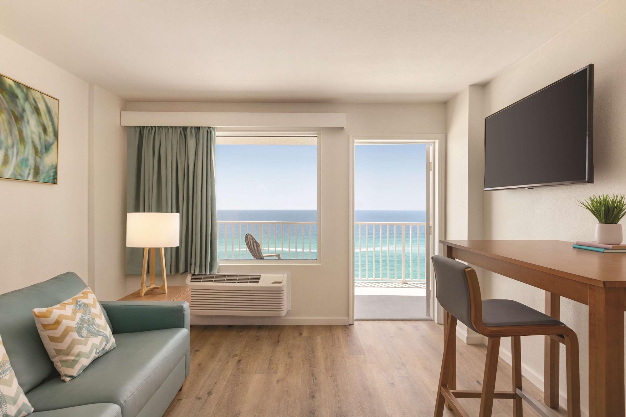 Radisson Beachfront Hotel - Panama City Beach Extérieur photo